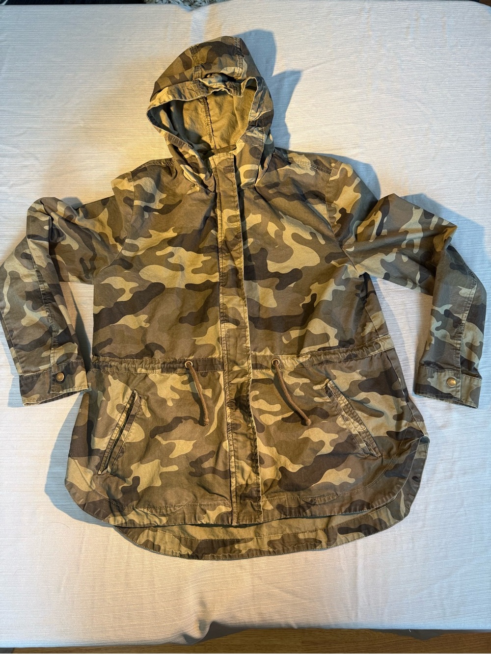 Love Tree Camo Hooded Raincoat - Green & Brown